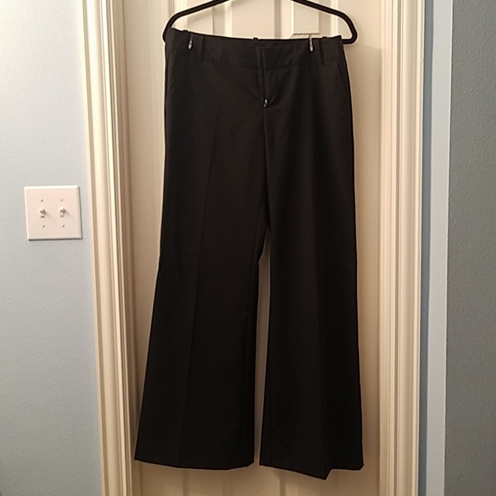 Gap like new ladies trouser style pant